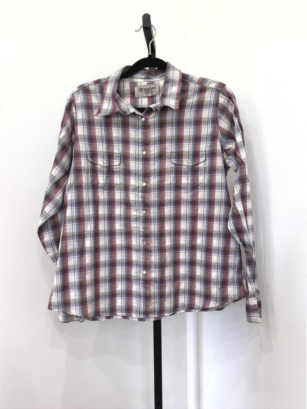 Wrancher by Wrangler Women's XL  Plaid Button-Up Shirt